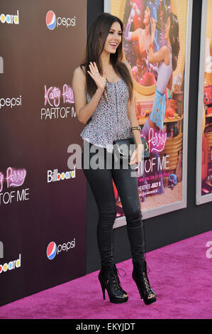 LOS ANGELES, CA - 27. Juni 2012: Victoria Justice bei der Los-Angeles-Premiere von "Katy Perry: ein Teil von mir" in Grauman Chinese Theatre in Hollywood. Stockfoto