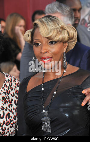 LOS ANGELES, CA - 9. Juni 2012: Blige bei der Weltpremiere ihres neuen Films "Rock of Ages" bei Graumans Chinese Theatre in Hollywood. 9. Juni 2012 Los Angeles, CA Stockfoto