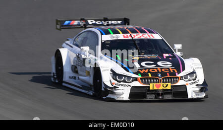 Oscherleben, Deutschland. 14. April 2015. Deutscher Rennfahrer Marco Wittmann BMW Team RMG in Aktion während der Testfahrt für die DTM 2015 (Deutsche Tourenwagen Masters 2015) in Oscherleben, Deutschland, 14. April 2015. Foto: Jens Wolf/Dpa/Alamy Live News Stockfoto