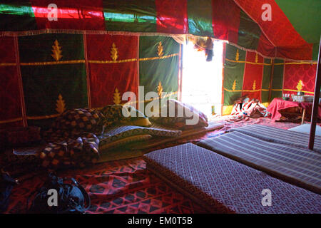 Sahara Wüste Türen Bereich Szene, Zagora, Marokko Stockfoto