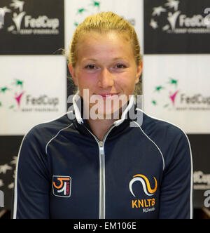 Den Bosch, Niederlande. 15. April 2015.  Benefizprojekt, Fedcup Niederlande-Australien, Michaella Krajicek (NED) Foto: Tennisimages/Henk Koster Credit: Henk Koster/Alamy Live-Nachrichten Stockfoto