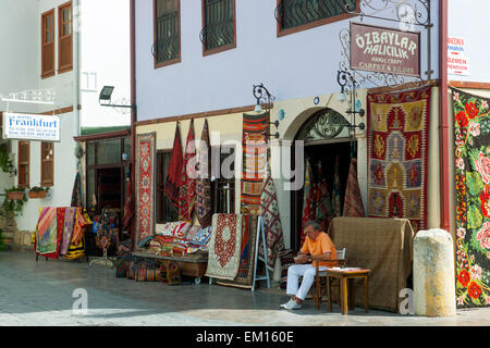 Ägypten, Antalya, Altstadt, Teppichgeschäft Uzun Carsi Caddesi / Mermerli Sokak Stockfoto