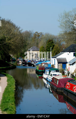 Monmouthshire und Brecon Canal bei Govilon Wharf, Monmouthshire, Wales, UK Stockfoto