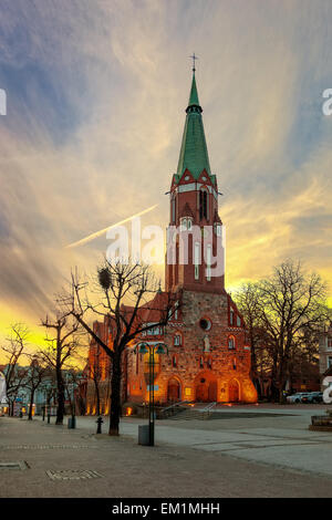 Kirche an der Hauptstrasse von Monte Cassino in Sopot, Polen. Stockfoto