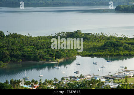 Savusavu Marina und Nawi Insel Vanua Levu Insel, Fidschi, South Pacific Stockfoto