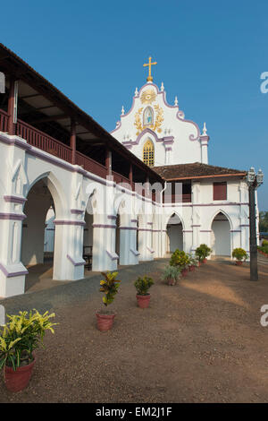 St. Mary Forane Kirche Kalloorkadu, katholisch, eine der ältesten Kirchen in Champakulam, Distrikt Alappuzha, Kerala, Indien Stockfoto