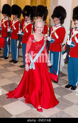 Kopenhagen, Dänemark. 15. April 2015. Königin Margrethe von Dänemark besucht das Gala-Dinner zum 75. Geburtstag am Palast Schloss Christiansborg in Kopenhagen, 15. April 2015. Bildnachweis: Dpa picture Alliance/Alamy Live News Stockfoto