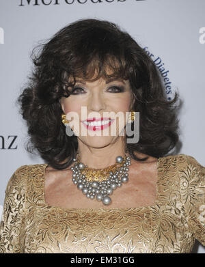 Karussell der Hoffnung 2014 mit: Joan Collins wo: Los Angeles, California, Vereinigte Staaten von Amerika bei: 12. Oktober 2014 Stockfoto