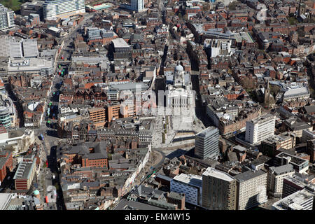 Luftaufnahme des Rathauses & Marktplatz, Nottingham Stadtzentrum, UK Stockfoto