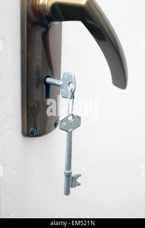 Schlüssel in der Tür Stockfoto
