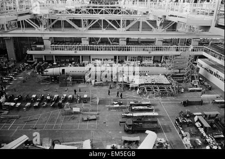 Concorde Flugzeuge Prototyp 2 bei BAC Filton Bristol Brabazon Aufhänger Februar 1967 Stockfoto