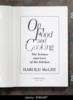 "On Food and Cooking" von Harold Mcgee Stockfoto