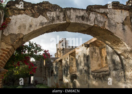 Iglesia y Convento de Santa Clara, La Antigua, Guatemala Stockfoto