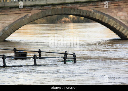 Der Fluss Severn Überschwemmungen bei Bewdley, 2012, Worcestershire, England, Europa Stockfoto