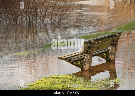 Der Fluss Severn Überschwemmungen bei Bewdley, 2012, Worcestershire, England, Europa Stockfoto