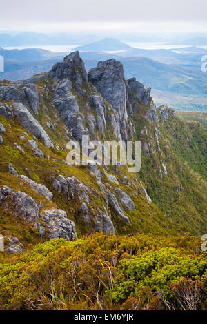 Blick auf Lake Pedder von Western Arthur Range - Southwest-Nationalpark - Tasmanien - Australien Stockfoto