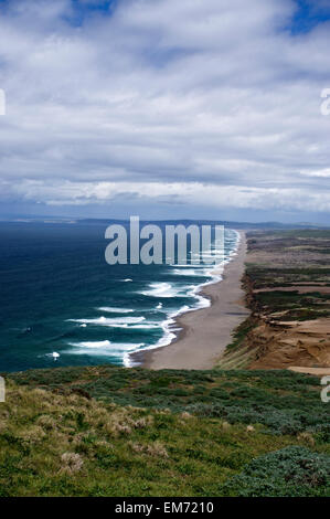 Wellen und die Küste von Point Reyes National Seashore Stockfoto