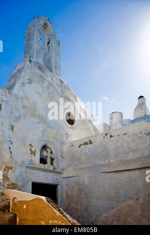 Griechenland, Kykladen, Santorini, Pyrgos, Kirche bin Burgberg in der Altstadt Kastelli Stockfoto