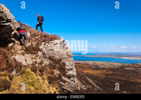 Wanderer in der Nähe von Maghera, Ardara, County Donegal, Irland Stockfoto