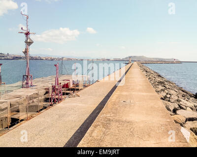 West-Pier im Hafen von Cagliari.-Sardinien. Stockfoto