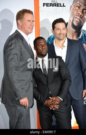 LOS ANGELES, CA - 25. März 2015: Will Ferrell (links), Kevin Hart & Direktor Etan Cohen auf der Los Angeles-Premiere ihres Films "Bekommen harte" am TCL Chinese Theatre in Hollywood. Stockfoto