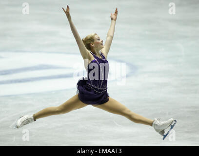 Tokio, Japan. 18. April 2015. Gracie Gold der Vereinigten Staaten führt während der Damen Kür bei der International Skating Union (ISU) World Team Trophy Eiskunstlauf 2015 in Tokio, Japan, 18. April 2015. Bildnachweis: Stringer/Xinhua/Alamy Live-Nachrichten Stockfoto