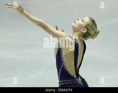 Tokio, Japan. 18. April 2015. Gracie Gold der Vereinigten Staaten führt während der Damen Kür bei der International Skating Union (ISU) World Team Trophy Eiskunstlauf 2015 in Tokio, Japan, 18. April 2015. Bildnachweis: Stringer/Xinhua/Alamy Live-Nachrichten Stockfoto