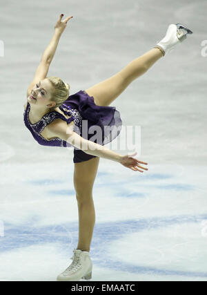 Tokio, Japan. 18. April 2015. Gracie Gold der Vereinigten Staaten führt während der Damen Kür bei der International Skating Union (ISU) World Team Trophy Eiskunstlauf 2015 in Tokio, Japan, 18. April 2015. Bildnachweis: Stringer/Xinhua/Alamy Live-Nachrichten Stockfoto