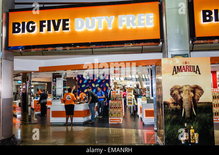 Johannesburg Südafrika, African O. R. Tambo International Airport, Terminal, Gate, Shopping Shopper Shopper Shop Shops Market Markets Marketplace buyi Stockfoto