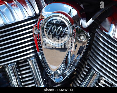 Drei indische Motorräder. # 37 vom Produktionsband ist. Das andere ist ein neues Modell 2016 und die dritte ist noch ein Inder. Copyright Dallaspaparazzo/Alamy Live-Nachrichten. Stockfoto