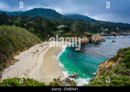 Ansicht von Gibson Beach, im natürlichen Point Lobos State Reserve in Carmel, Kalifornien. Stockfoto