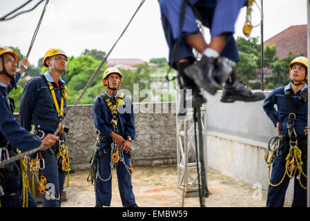 Seilzugangstechnik Ausbildung in Jakarta. Stockfoto