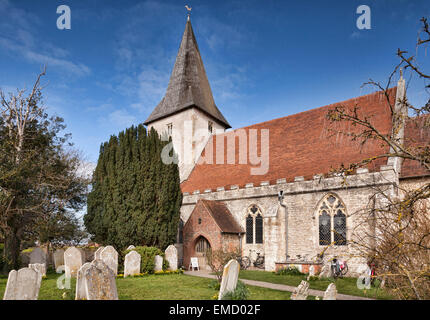 14. Jahrhundert Kirche der Heiligen Dreifaltigkeit, an Bosham, West Sussex, England Stockfoto