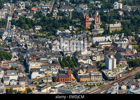 Blick über die Altstadt von Limburg mit seiner Kathedrale und die Burg Limburg ein der Lahn, Hessen, Deutschland Stockfoto