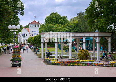 Wellness Park / Kurgarten / Kurpark am Meer Ostseebad Boltenhagen, Mecklenburg-Vorpommern, Deutschland Stockfoto