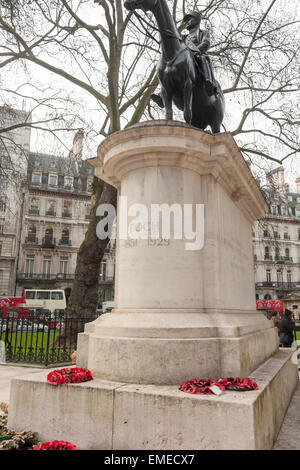 Statue von Marschall Ferdinand Foch, Allied General des ersten Weltkriegs, Victoria, London Stockfoto