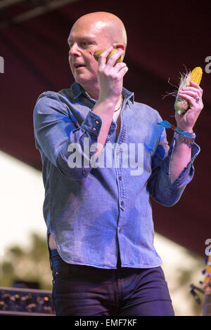 Indio, Kalifornien, USA. 19. April 2015. PHILIP SELWAY Musiker tritt während der drei Tage des Coachella Music and Arts Festival im Empire Polo Club in Indio, Kalifornien © Daniel DeSlover/ZUMA Draht/Alamy Live News Stockfoto