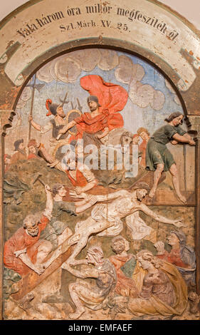 BANSKA STIAVNICA, Slowakei - 5. Februar 2015: Der Jesus ans Kreuz als Teil des barocken Kalvarienberg Stockfoto