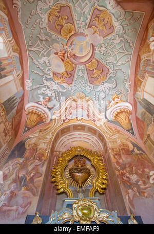 BANSKA STIAVNICA, Slowakei - 20. Februar 2015: Das Fresko in der Unterkirche der barocken Kalvarienberg Stockfoto