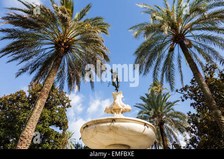 Spanien, Andalusien. Detail des Gartens der Königspalast Alcazar in Sevilla. Stockfoto