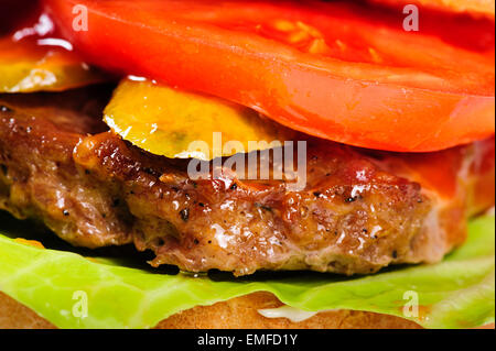 realistisch aussehende hamburger Stockfoto