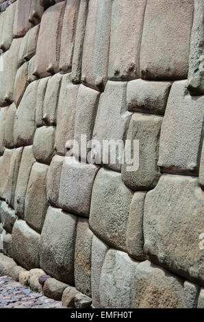 Inca Wand in der erzbischöfliche Palast in Cusco Peru. Stockfoto