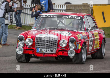 1971 Mercedes-Benz W109 300 SEL 'Legend Of Spa", mit Fahrer Jochen Mass, 73. Goodwood Mitgliederversammlung, Sussex, UK Stockfoto
