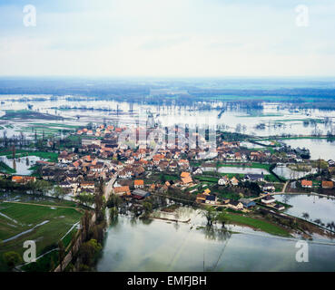 Luftaufnahme von Hochwasser und Ebermunster Dorf Elsass Frankreich Europa Stockfoto