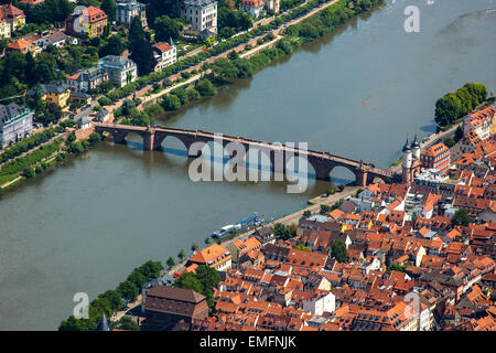 Alte Brücke mit Tor, Neckar, Heidelberg, Baden-Württemberg, Deutschland Stockfoto