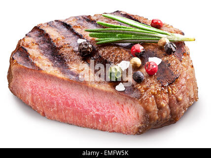 Rindersteak mit Gewürzen. Datei enthält Beschneidungspfade. Stockfoto