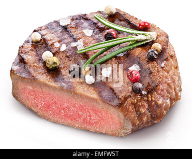 Rindersteak mit Gewürzen. Datei enthält Beschneidungspfade. Stockfoto