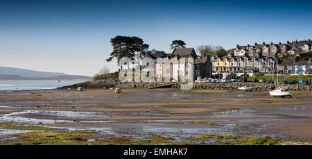 Großbritannien, Wales, Gwynedd, Porthmadog, Borth-Y-Gest Panoramablick auf Hafen bei Ebbe Stockfoto