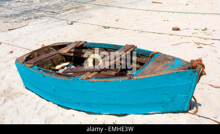 traditionellen Holzboot in Sansibar Stockfoto