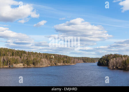 Nuuksio Pitkäjärvi See im Nuuksio Nationalpark Stockfoto